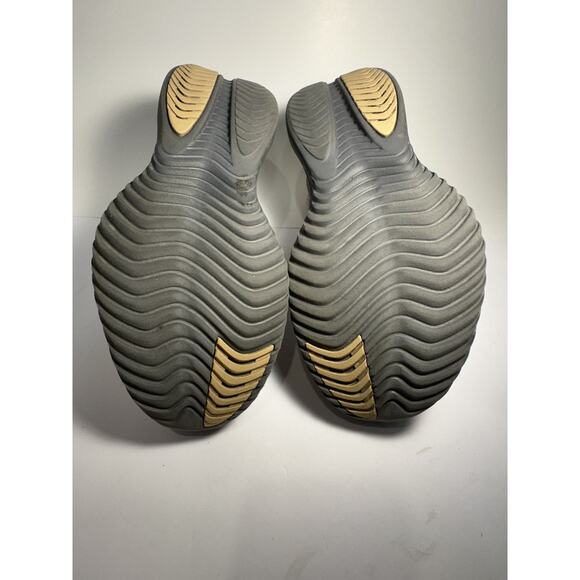 Saucony Kinvara 14 Women’s Size 9 Running Shoes White Pink Green Mesh - Picture 3 of 8